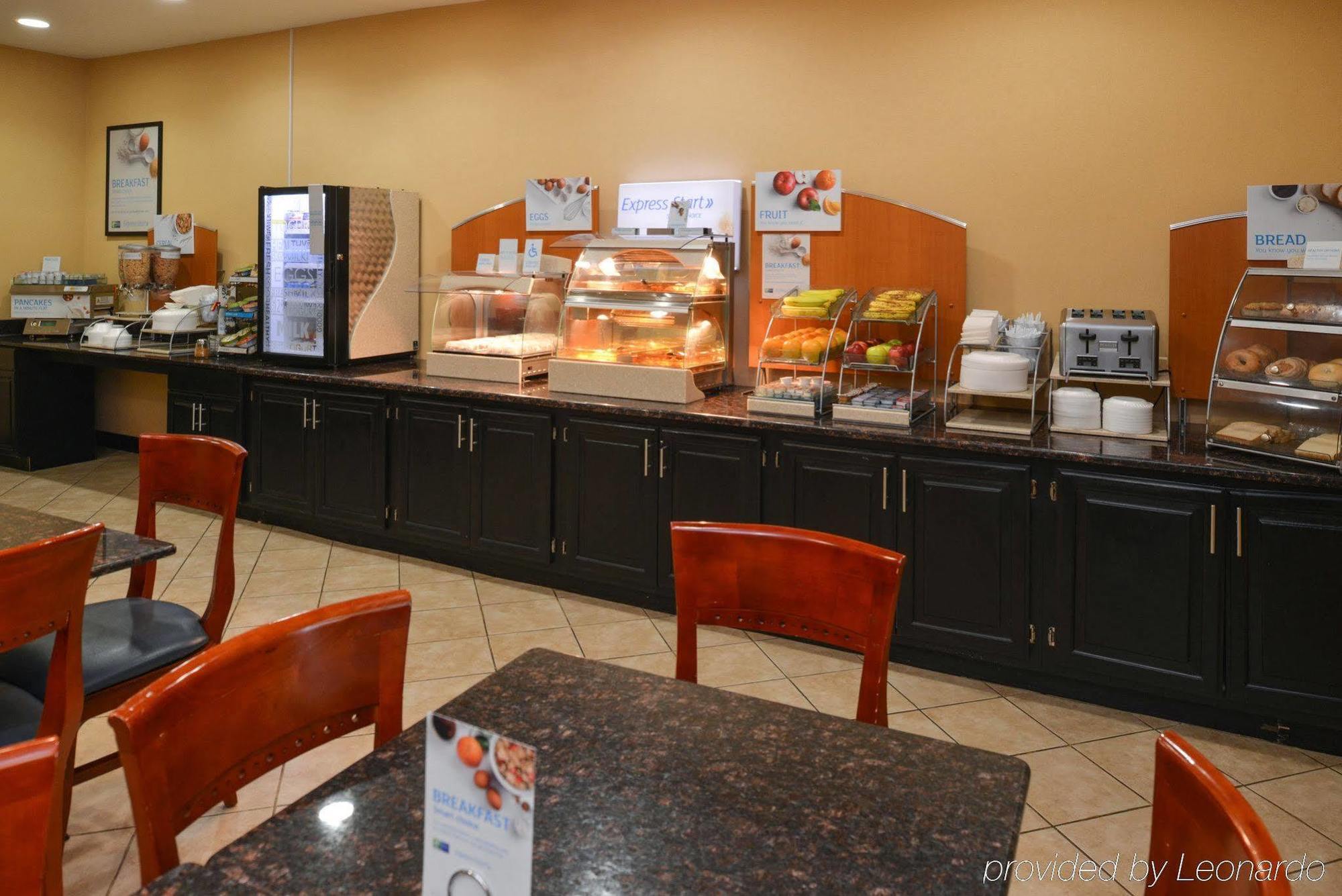 Country Inn & Suites By Radisson Benton Harbor-St Joseph Mi Zewnętrze zdjęcie