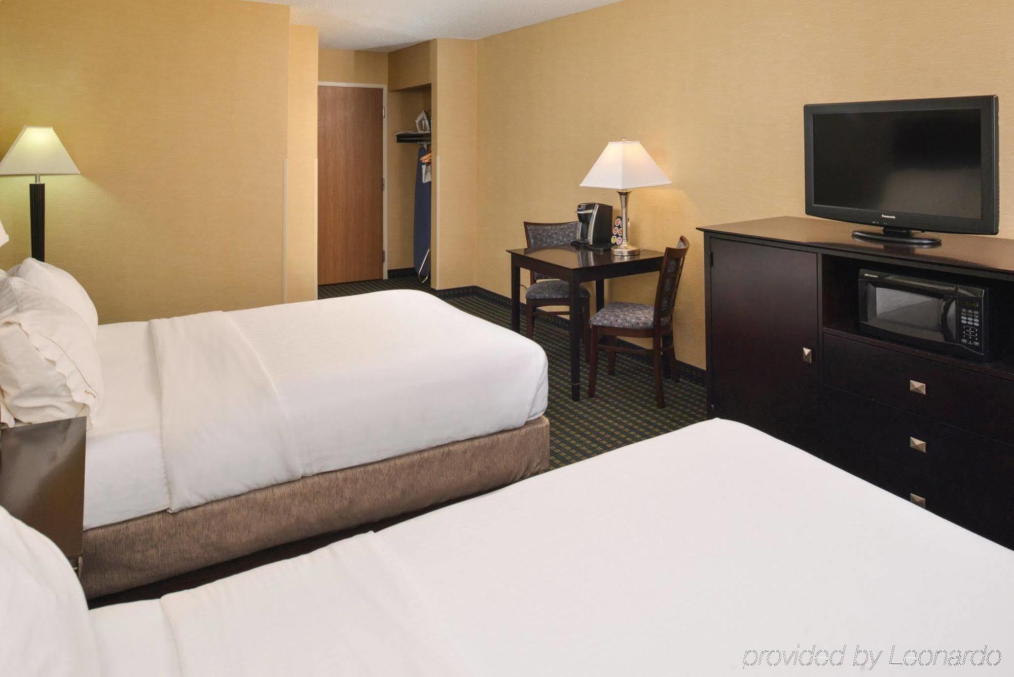 Country Inn & Suites By Radisson Benton Harbor-St Joseph Mi Zewnętrze zdjęcie
