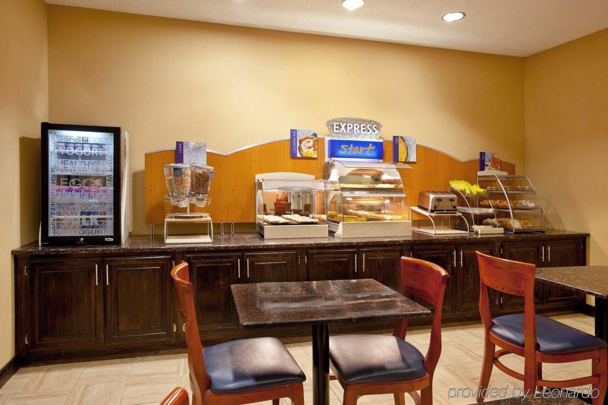Country Inn & Suites By Radisson Benton Harbor-St Joseph Mi Zewnętrze zdjęcie